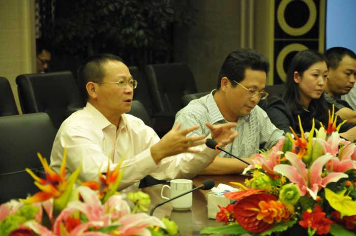 ʡ�Ƽ��d�I(l��ng)��(d��o)һ���W�R���(y��ng)������I(y��)(li��n)�ϕ�(hu��)�{(di��o)��