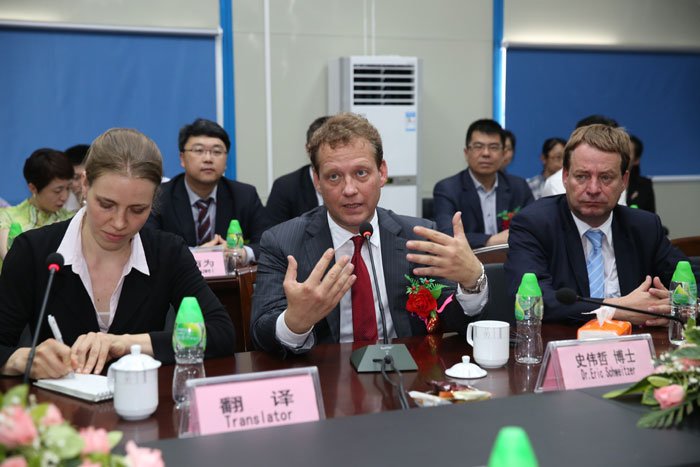 �����̴����ϯʷ����Մ�������֧�֌��w��(j��ng)���l(f��)չ